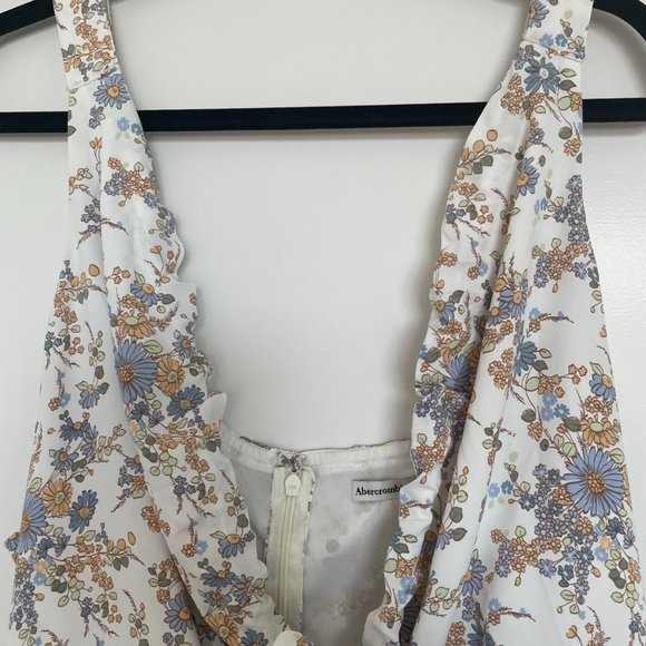 Floral abercrombie and fitch dress - Picture 2 of 3